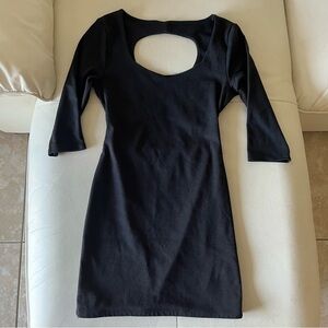 FOREVER 21 Sexy Black Mini Dress with open back Size S / XS